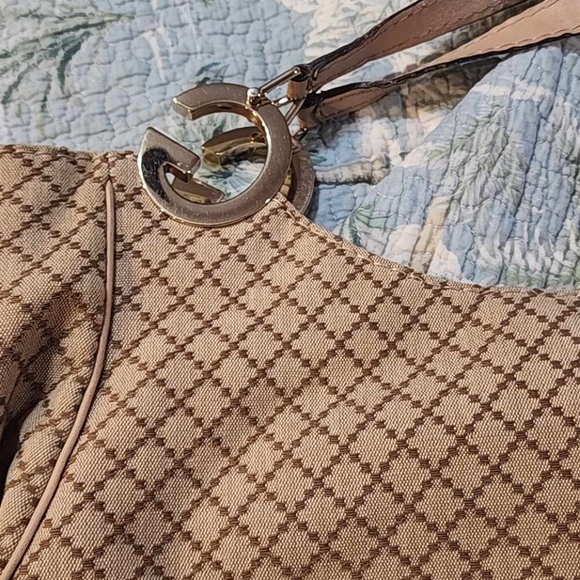 Gucci Cream Color Monogram Large Hobo - Picture 3 of 6